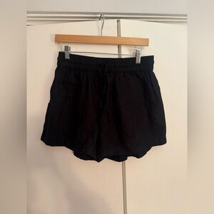 NWT Apiece apart New York shorts